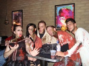 2009 Zombie Pub Crawl in Minneapolis - Photo Source: Jessica Brummer 
